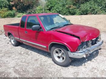  Salvage Chevrolet S-10