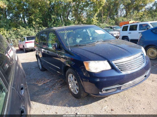  Salvage Chrysler Town & Country