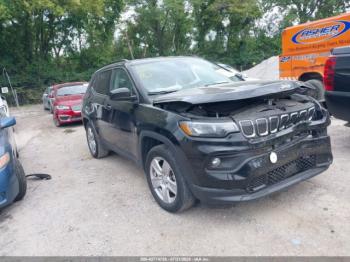  Salvage Jeep Compass