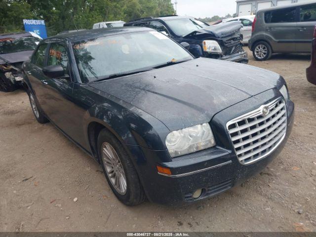  Salvage Chrysler 300