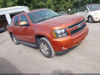 Salvage Chevrolet Avalanche 1500