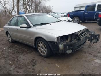  Salvage Volvo S80