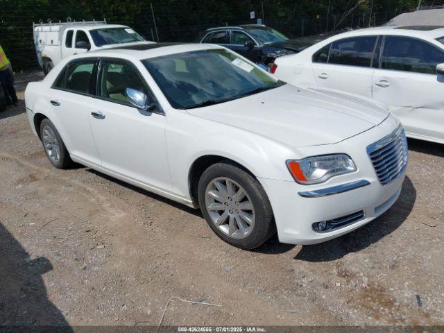  Salvage Chrysler 300