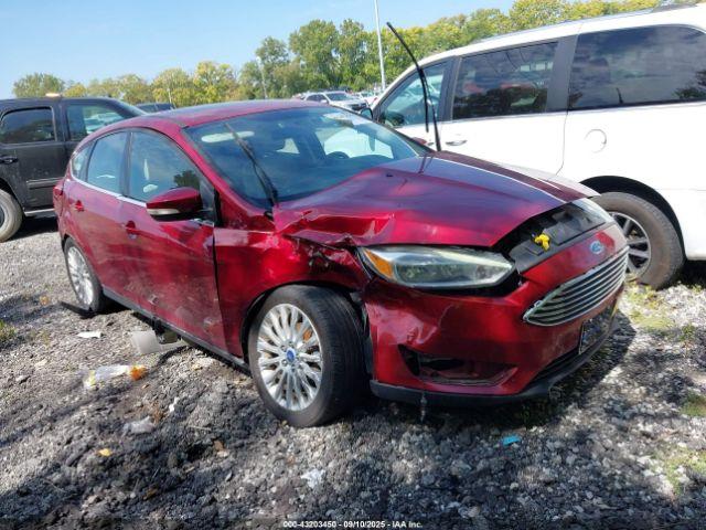  Salvage Ford Focus