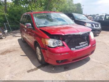  Salvage Chrysler Town & Country