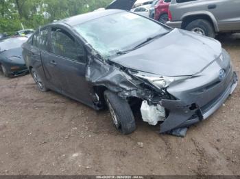  Salvage Toyota Prius