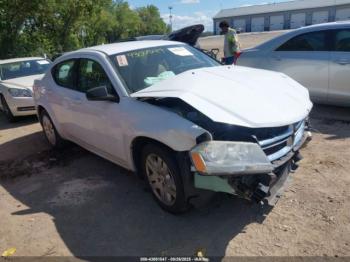  Salvage Dodge Avenger