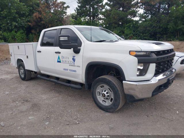  Salvage Chevrolet Silverado 2500