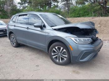  Salvage Volkswagen Tiguan