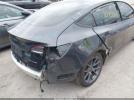 Tesla Model 3 Image 6