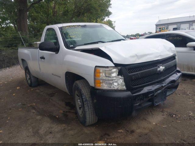  Salvage Chevrolet Silverado 1500