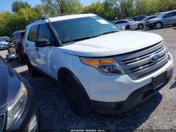  Salvage Ford Explorer