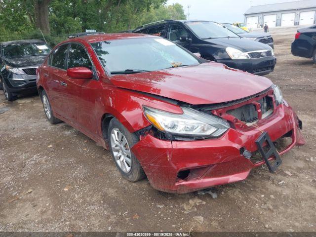  Salvage Nissan Altima