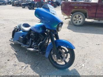  Salvage Harley-Davidson Flhx