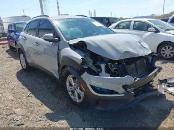  Salvage Hyundai KONA