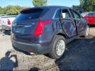 Cadillac XT5 Standard Image 2