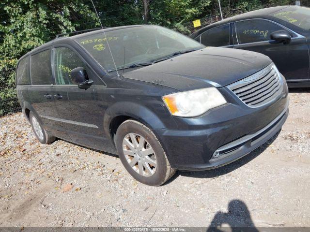  Salvage Chrysler Town & Country