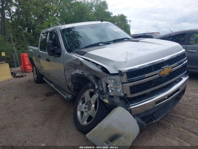  Salvage Chevrolet Silverado 2500