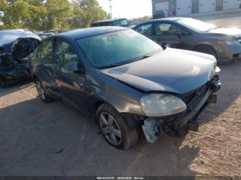  Salvage Volkswagen Jetta