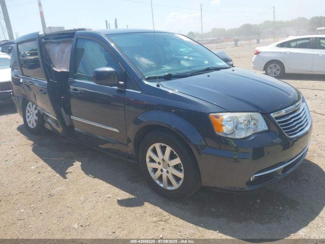  Salvage Chrysler Town & Country