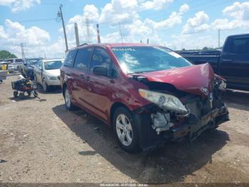  Salvage Toyota Sienna