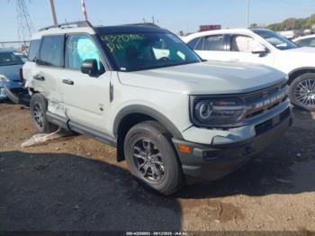  Salvage Ford Bronco