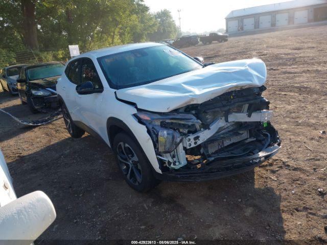  Salvage Chevrolet Trax