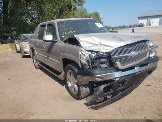  Salvage Chevrolet Avalanche 1500
