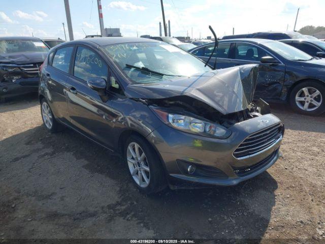  Salvage Ford Fiesta