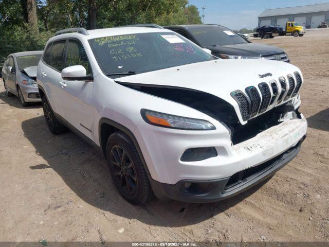  Salvage Jeep Cherokee