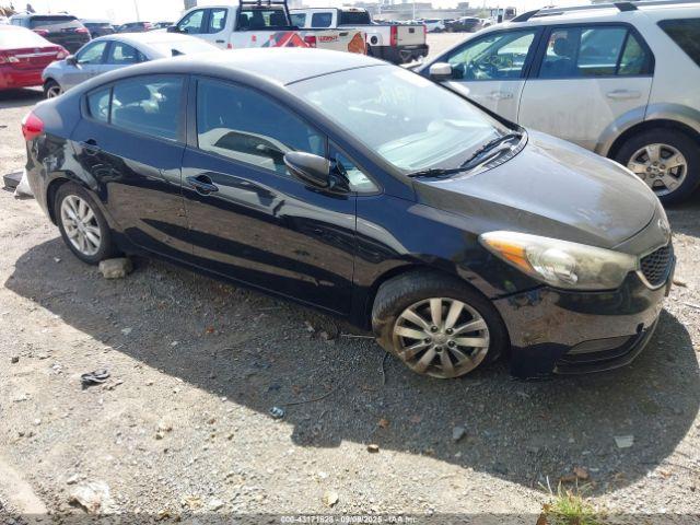  Salvage Kia Forte