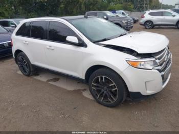  Salvage Ford Edge