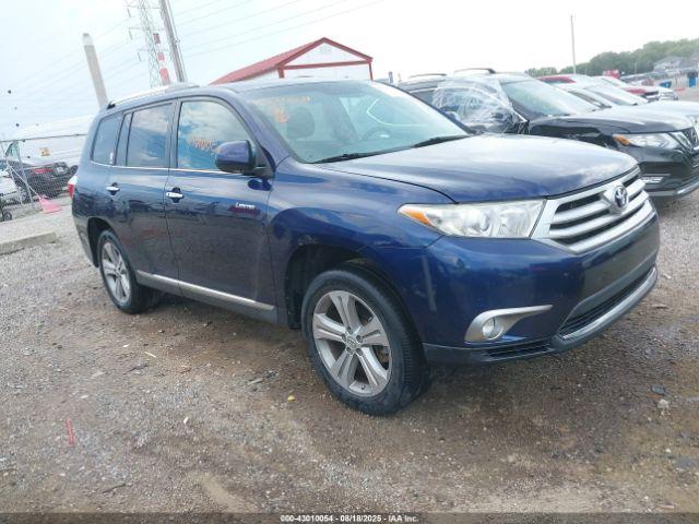 Salvage Toyota Highlander