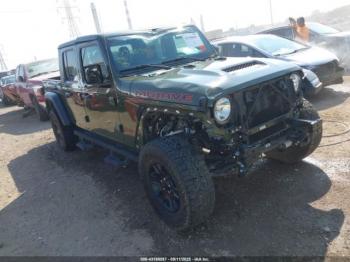  Salvage Jeep Gladiator