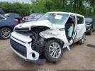 Kia Soul + Image 3