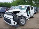 Kia Soul + Image 11