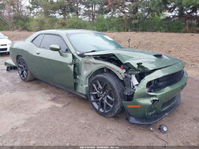  Salvage Dodge Challenger