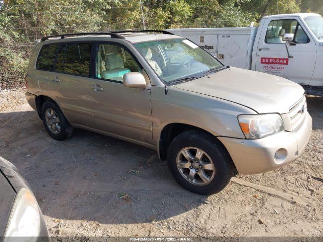 Salvage Toyota Highlander