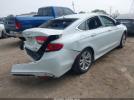 Chrysler 200 Limited Image 13