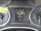 Chrysler 200 Limited Image 11