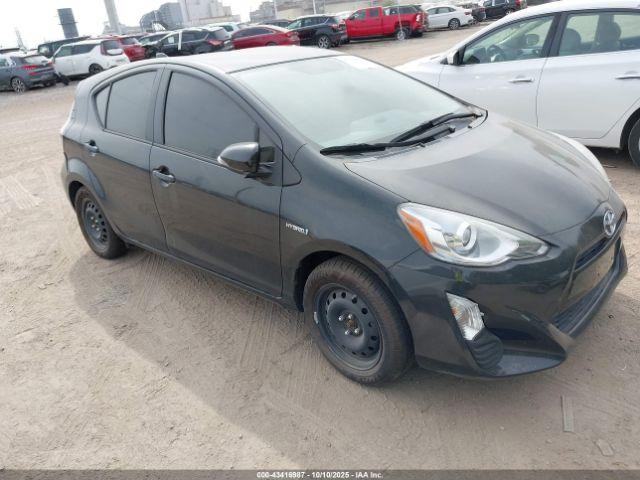  Salvage Toyota Prius c
