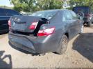 Toyota Camry Le Image 16