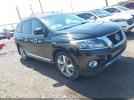 Nissan Pathfinder Image 1
