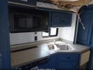 Roadmaster Raised Rail Image 17