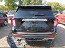 Ford Explorer Platinum Image 4