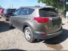 Toyota RAV4 Le Image 4