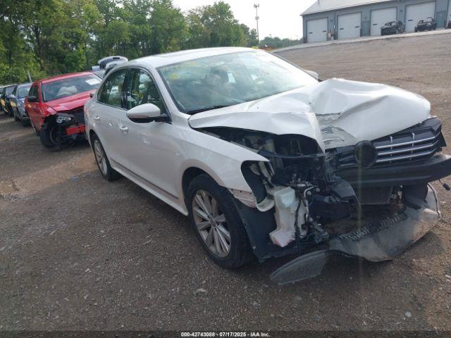 Salvage Volkswagen Passat