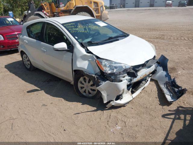  Salvage Toyota Prius c