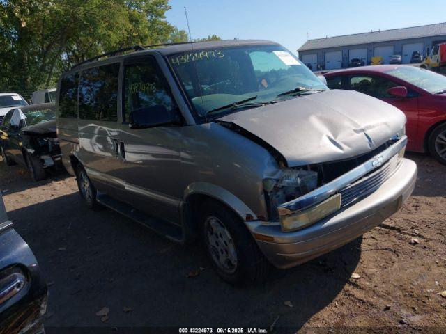  Salvage Chevrolet Astro