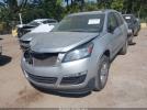 Chevrolet Traverse Ls Image 4